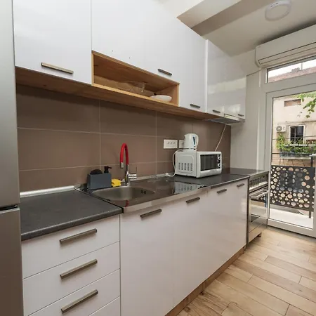 Comanda Luxury Διαμέρισμα Βελιγράδι