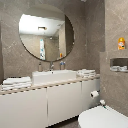 Comanda Luxury Apartament